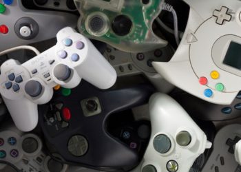 یک سوم ایرانیان پای بازی های رایانه ای